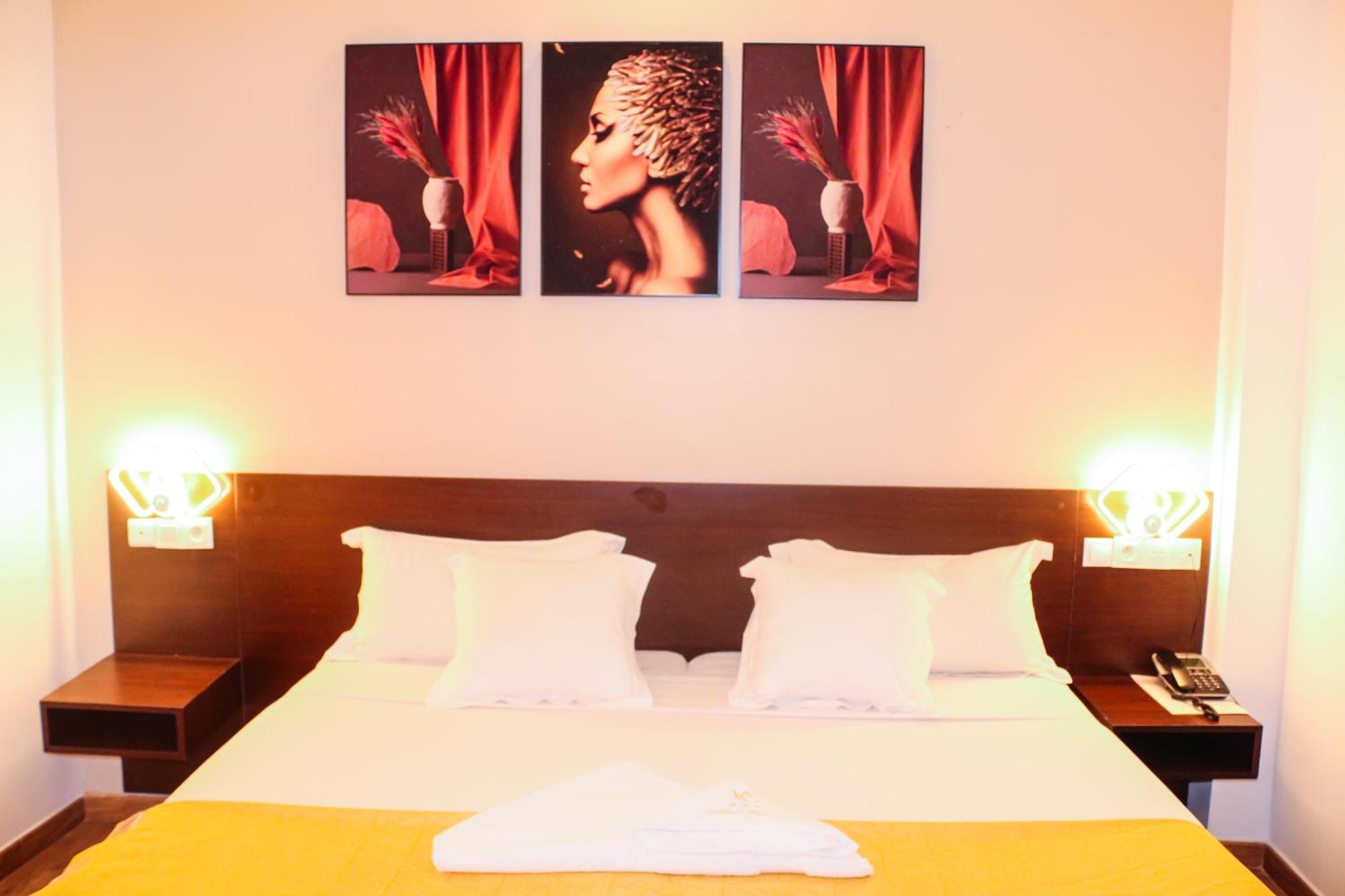 Hotel Colonia Dakar Exterior photo